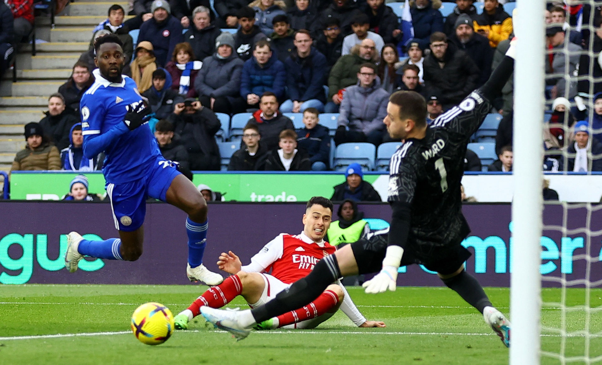 皇马在防守 皇马在防守